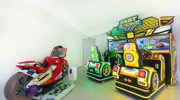 ARENA CASTILLO APARTMENTS