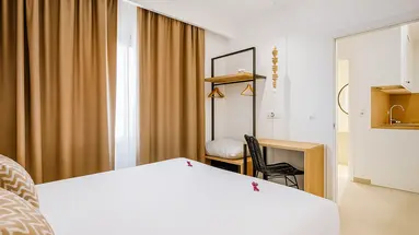 ARENA CASTILLO APARTMENTS