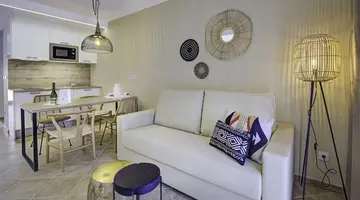 Arena Castillo Apartments