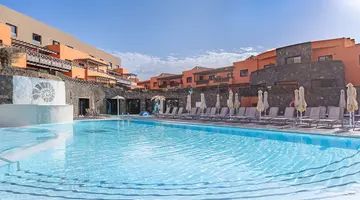ARENA CASTILLO APARTMENTS