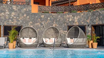 ARENA CASTILLO APARTMENTS