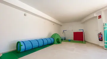 ARENA CASTILLO APARTMENTS