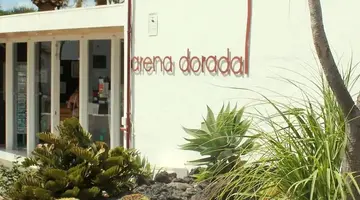 Arena Dorada Apartments