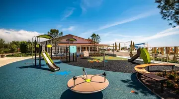 Arena Grand Kazela Camping Homes