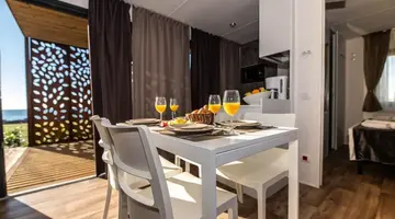 Arena Grand Kazela Camping Homes