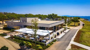 ARENA GRAND KAZELA CAMPSITE - Camping Homes