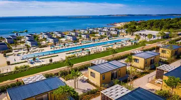 ARENA GRAND KAZELA CAMPSITE - Camping Homes