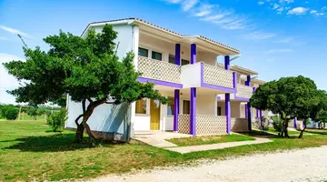 ARENA GRAND KAZELA CAMPSITE - Camping Homes