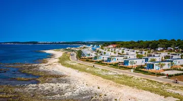 ARENA GRAND KAZELA CAMPSITE - Camping Homes