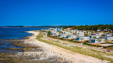 ARENA GRAND KAZELA CAMPSITE - Camping Homes