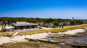 ARENA GRAND KAZELA CAMPSITE - Camping Homes