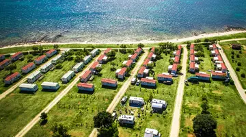 ARENA GRAND KAZELA CAMPSITE - Camping Homes
