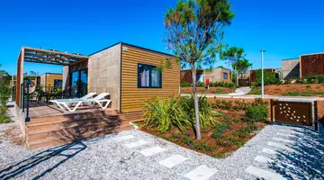 ARENA GRAND KAZELA CAMPSITE - Camping Homes