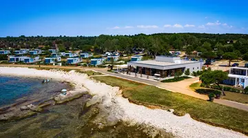 ARENA GRAND KAZELA CAMPSITE - Camping Homes