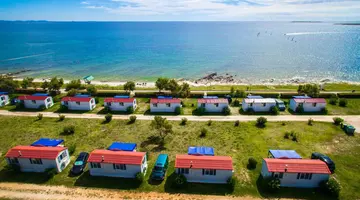 ARENA GRAND KAZELA CAMPSITE - Camping Homes