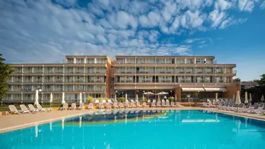 Arena Hotel Holiday