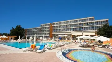 Arena Hotel Holiday