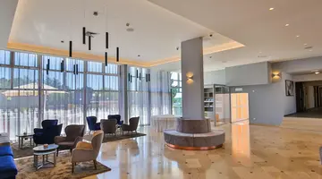 Arena Hotel Holiday