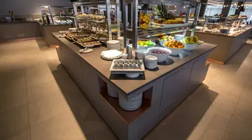Arena Hotel Holiday