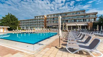 Arena Hotel Holiday