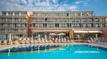Arena Hotel Holiday