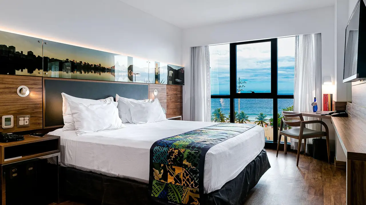 Arena Leme Hotel