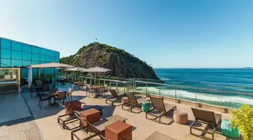 Arena Leme Hotel