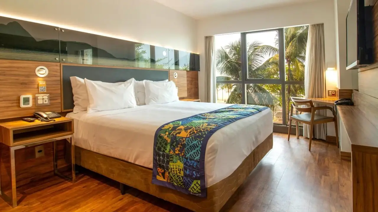 Arena Leme Hotel