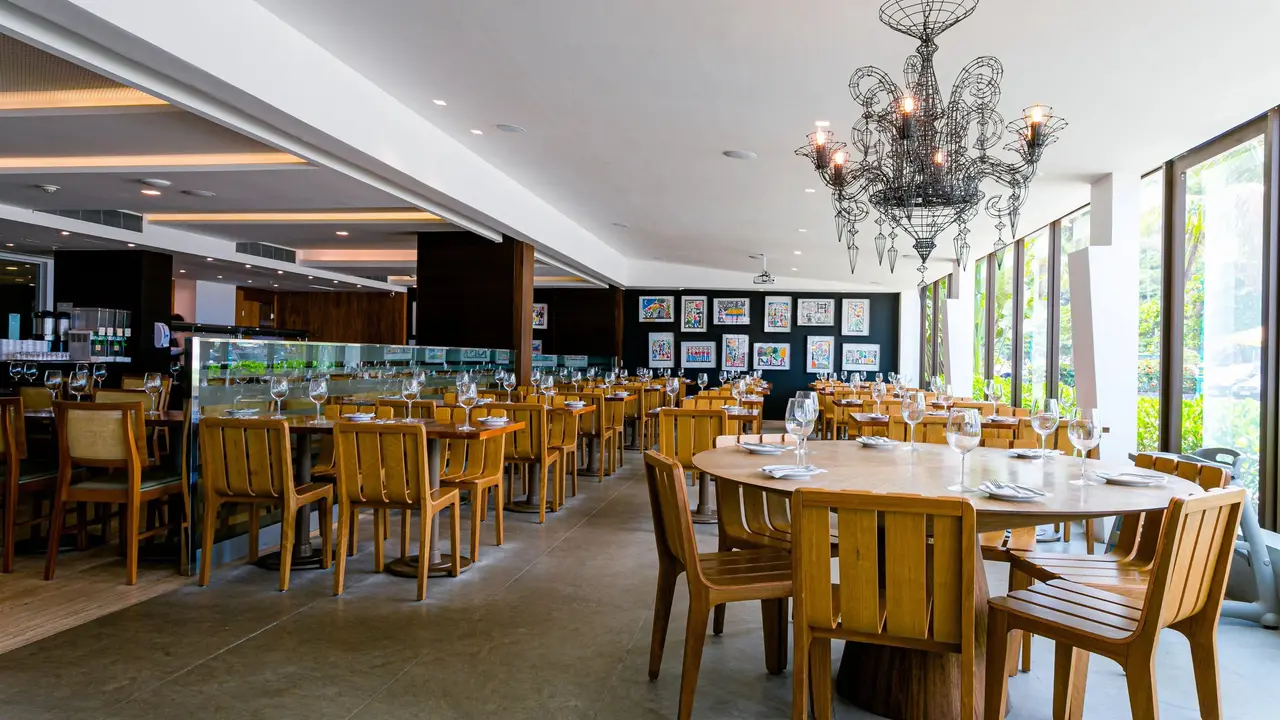 Arena Leme Hotel