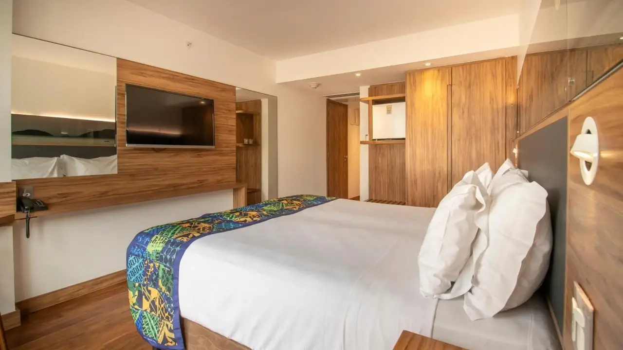 Arena Leme Hotel