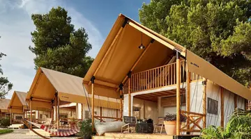 Arena One 99 Glamping