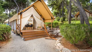 Arena One 99 Glamping