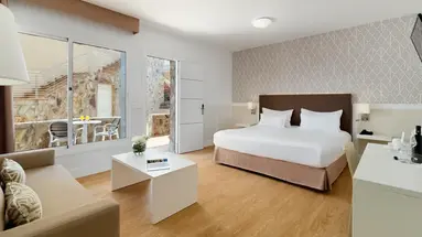 Arena Suite – Adults Only