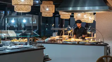 ARENA SUITE HOTEL