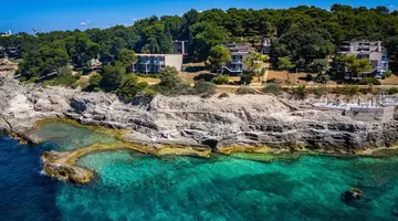 Arena Verudela Beach Apartments