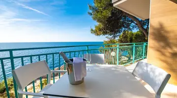 Arena Verudela Beach Apartments