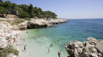 Arena Verudela Beach Apartments