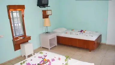 ARES CITY HOTEL