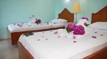 ARES CITY HOTEL