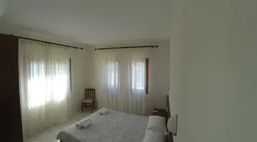 Argo Hotel