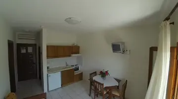 Argo Hotel