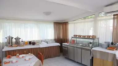 Argo Hotel