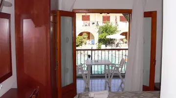 Argo Hotel