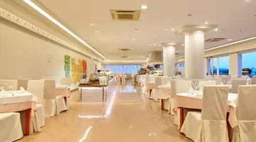 Argos Hotel