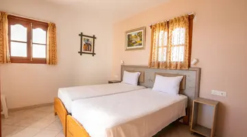 Arhontiko Hotel