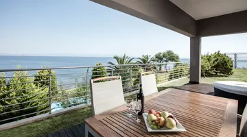 ARIA CLAROS BEACH SPA & RESORT