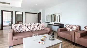 ARIA CLAROS BEACH SPA & RESORT