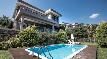 ARIA CLAROS BEACH SPA & RESORT