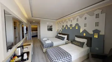 Aria Resort & Spa