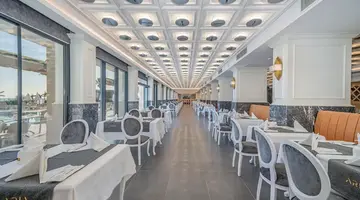 ARIA RESORT & SPA